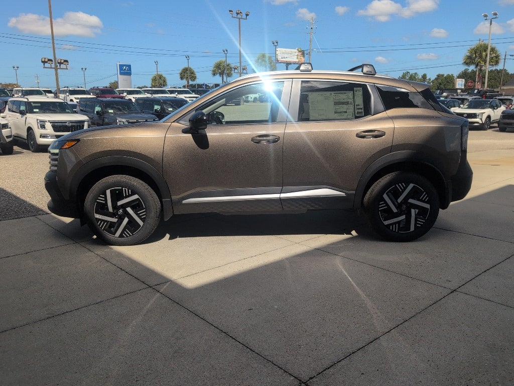 2027 Nissan Kicks SV