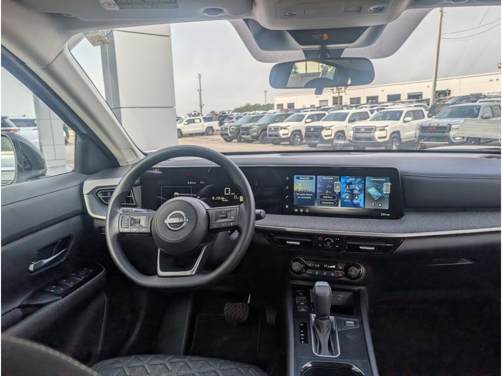 2027 Nissan Kicks SV