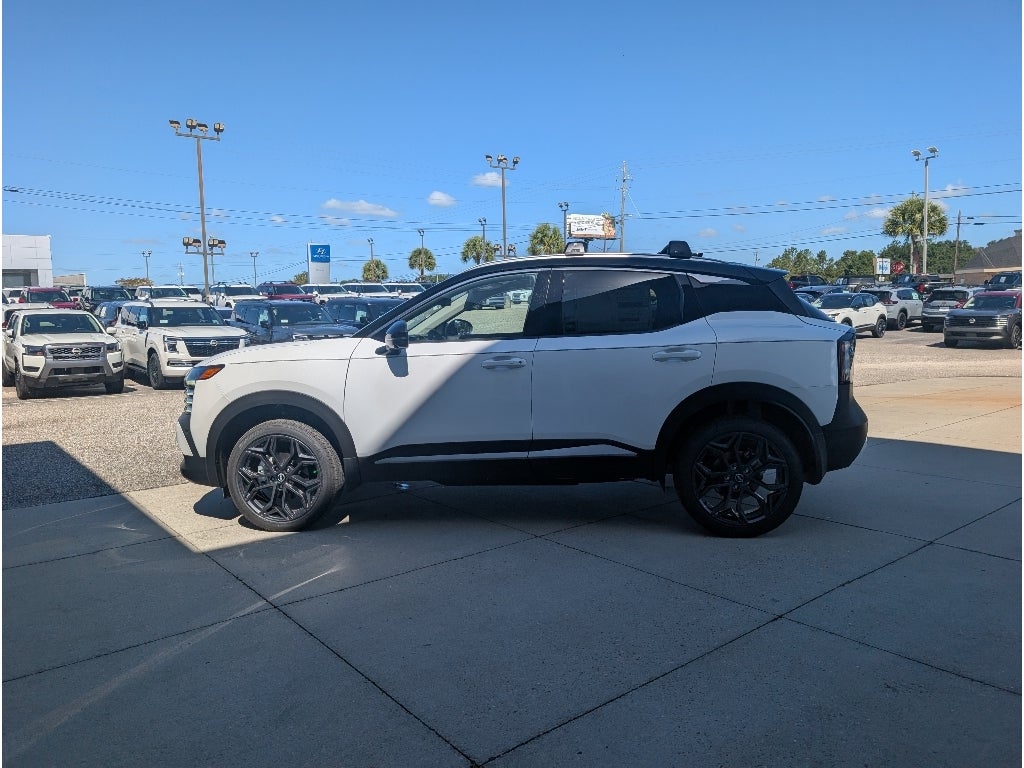 2027 Nissan Kicks SR