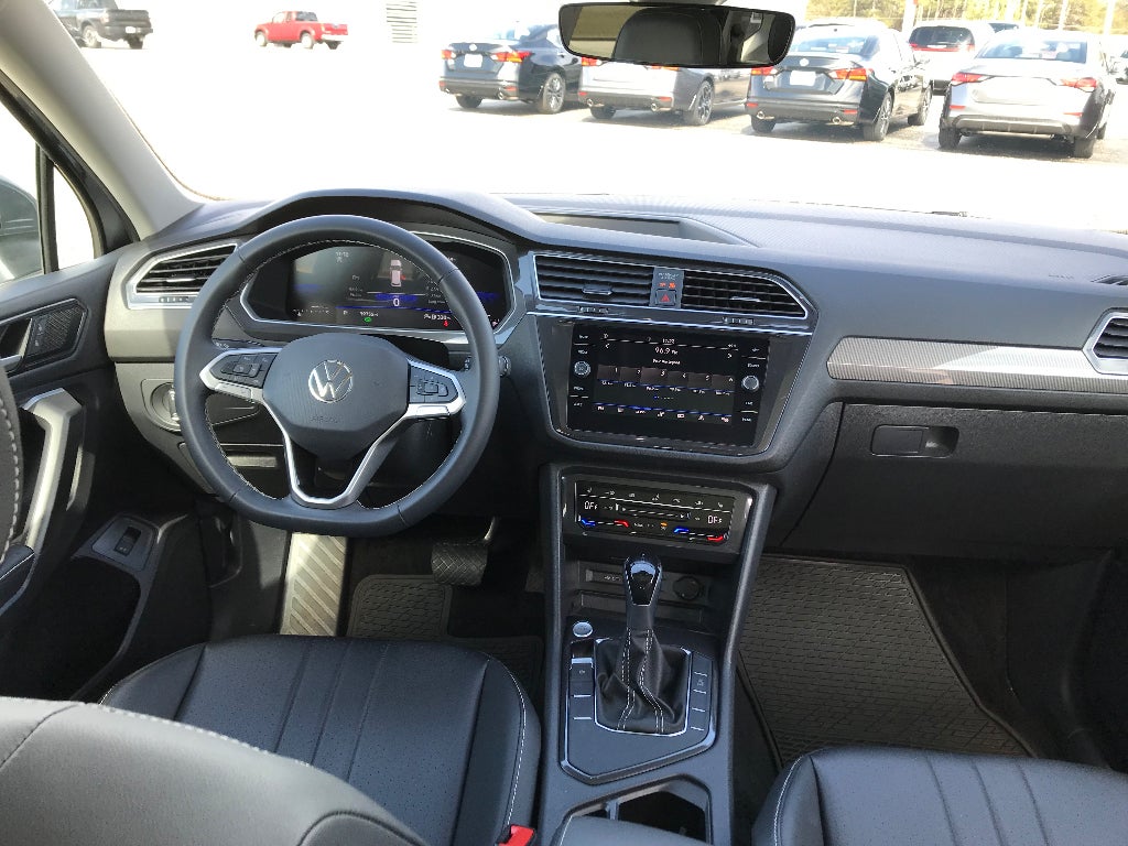 2024 Volkswagen Tiguan SE