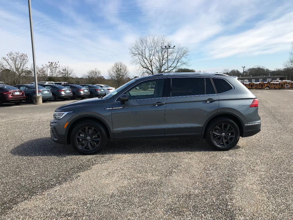 2024 Volkswagen Tiguan SE