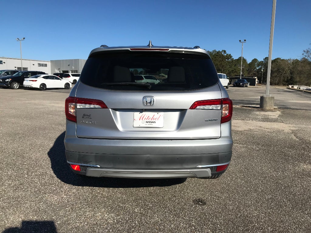 2021 Honda Pilot Touring 8-Passenger