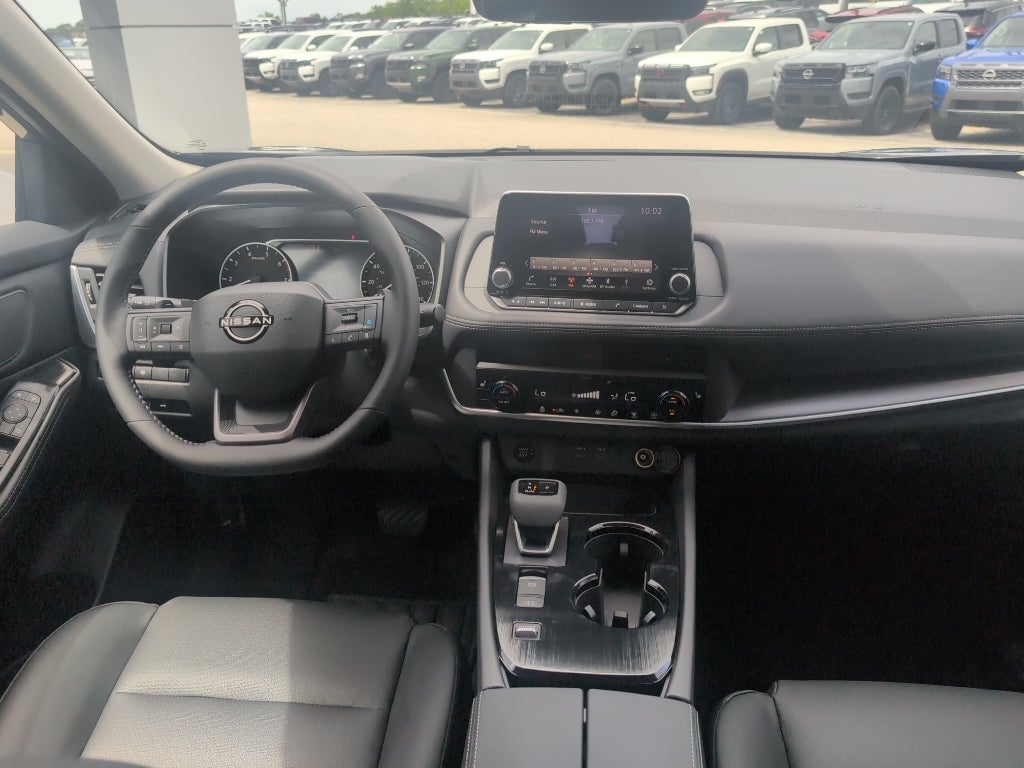 2026 Nissan Rogue Dark Armor™