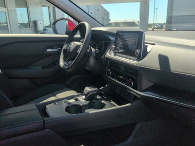 2027 Nissan Rogue SV