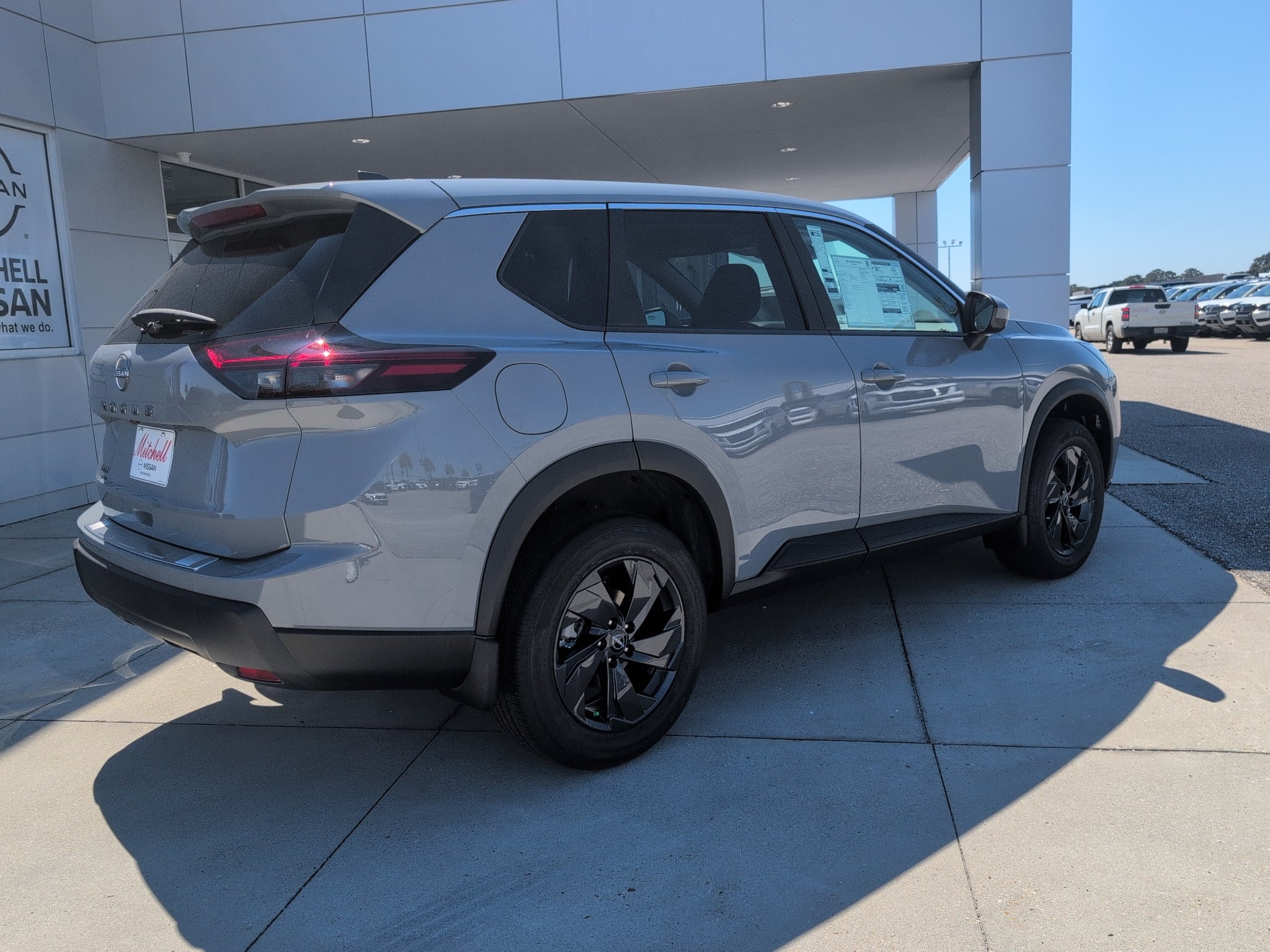 2027 Nissan Rogue SV