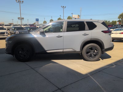 2027 Nissan Rogue SV
