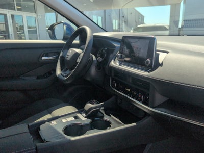 2027 Nissan Rogue SV