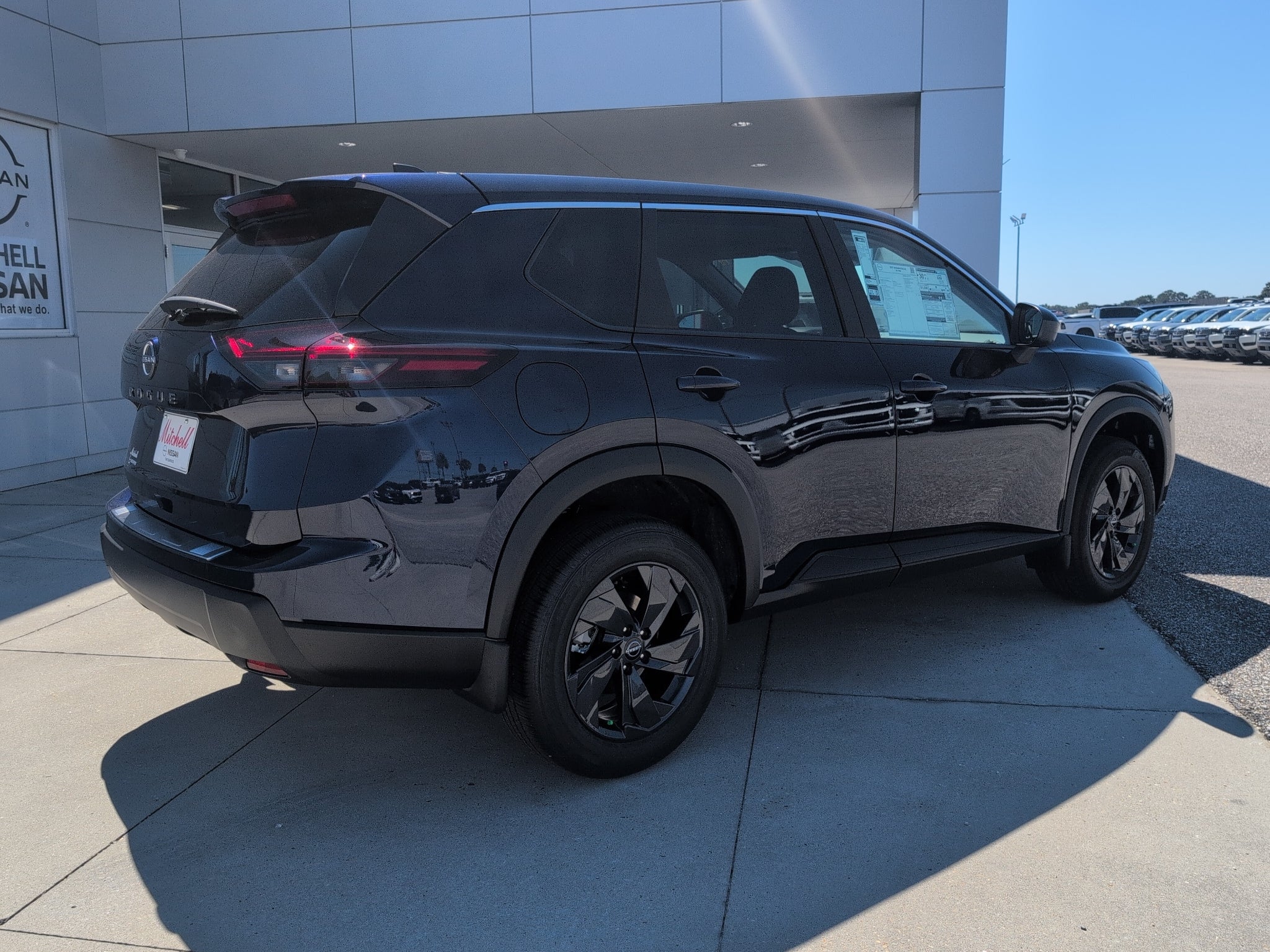 2027 Nissan Rogue SV