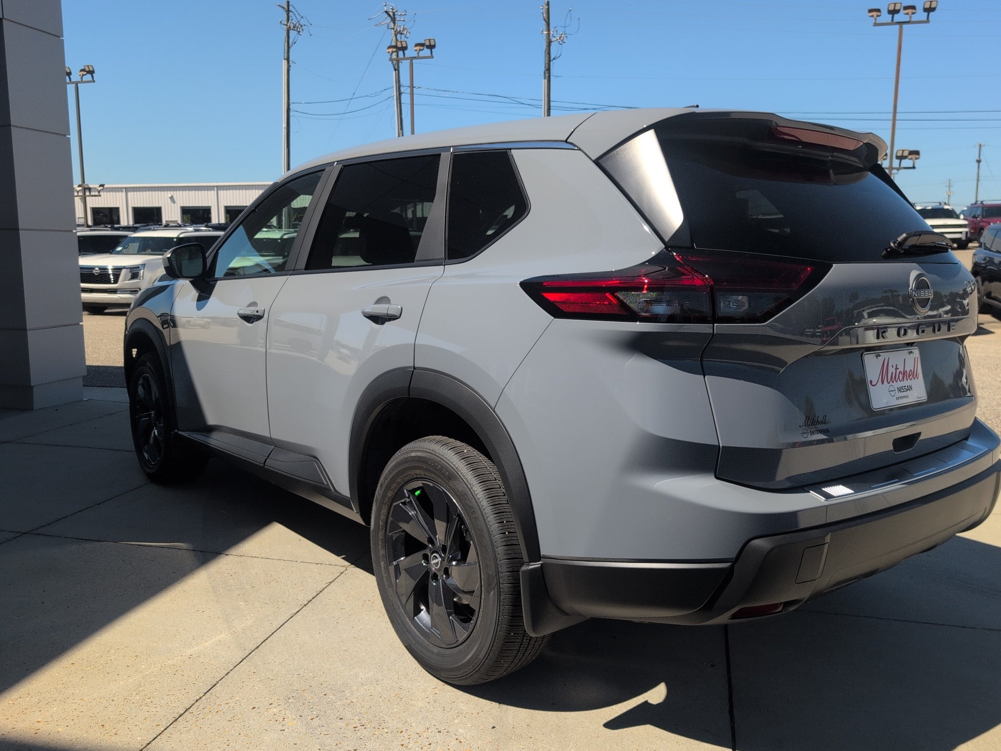 2027 Nissan Rogue SV