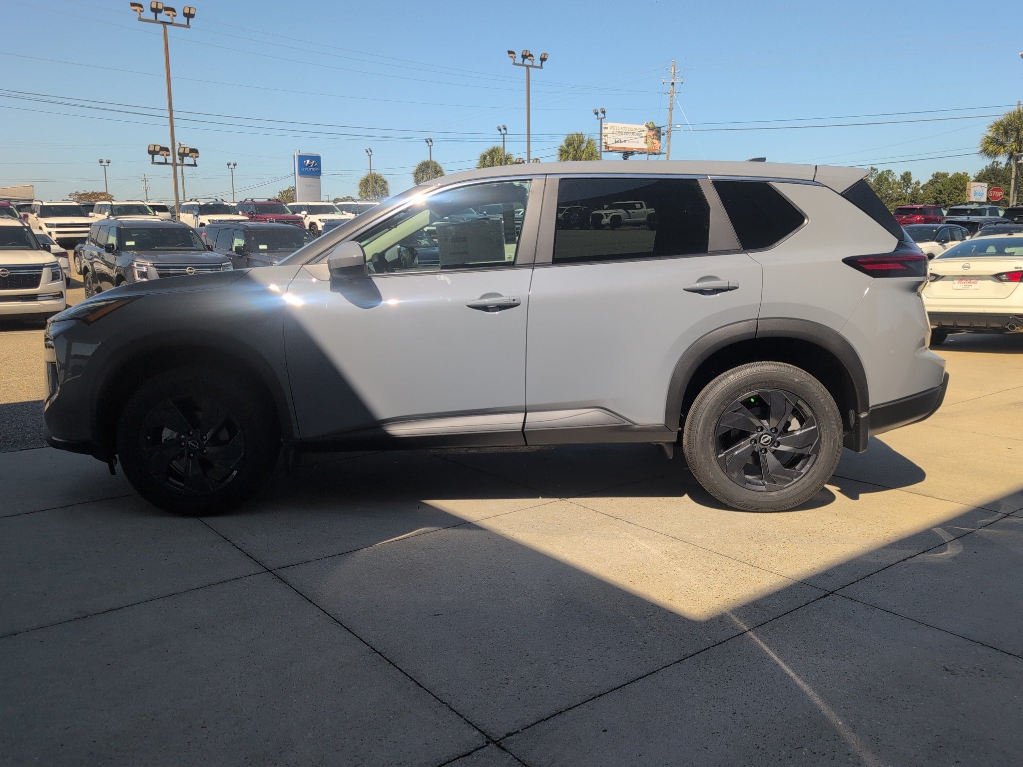 2027 Nissan Rogue SV