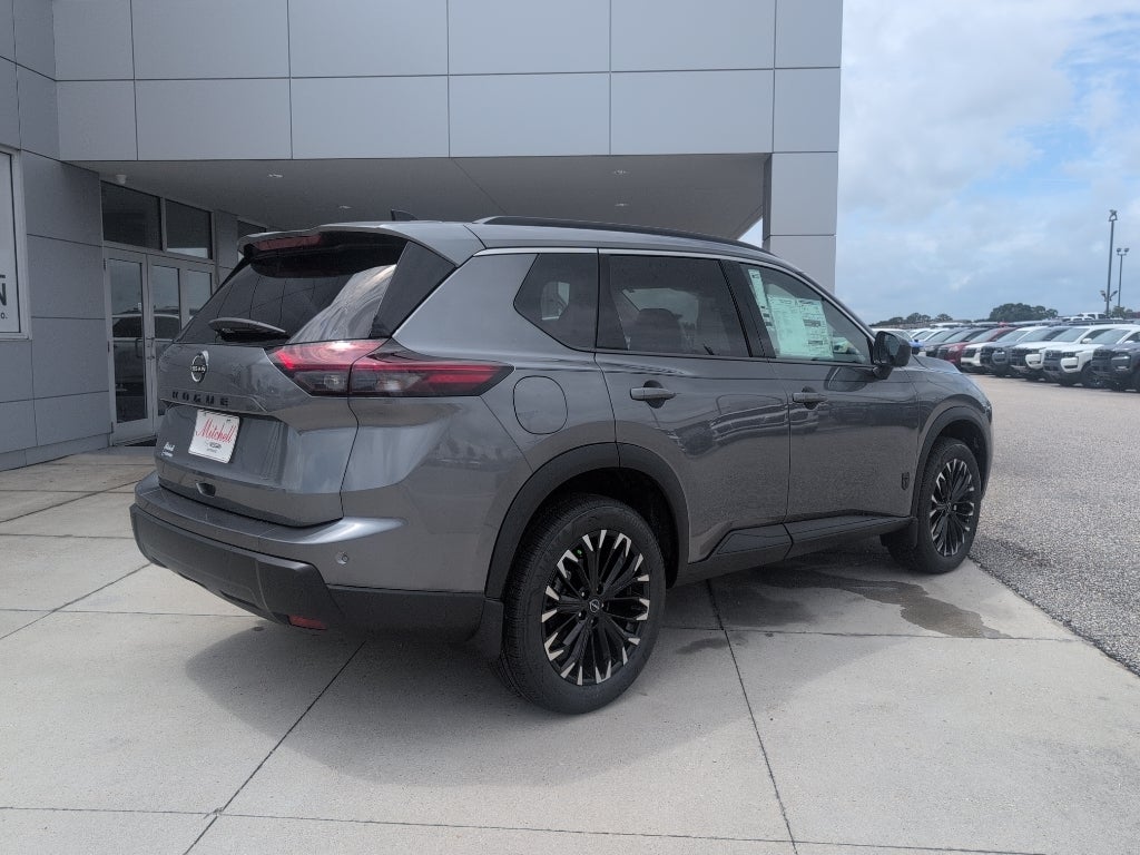 2026 Nissan Rogue Dark Armor™