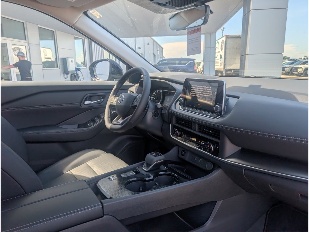 2026 Nissan Rogue Dark Armor™