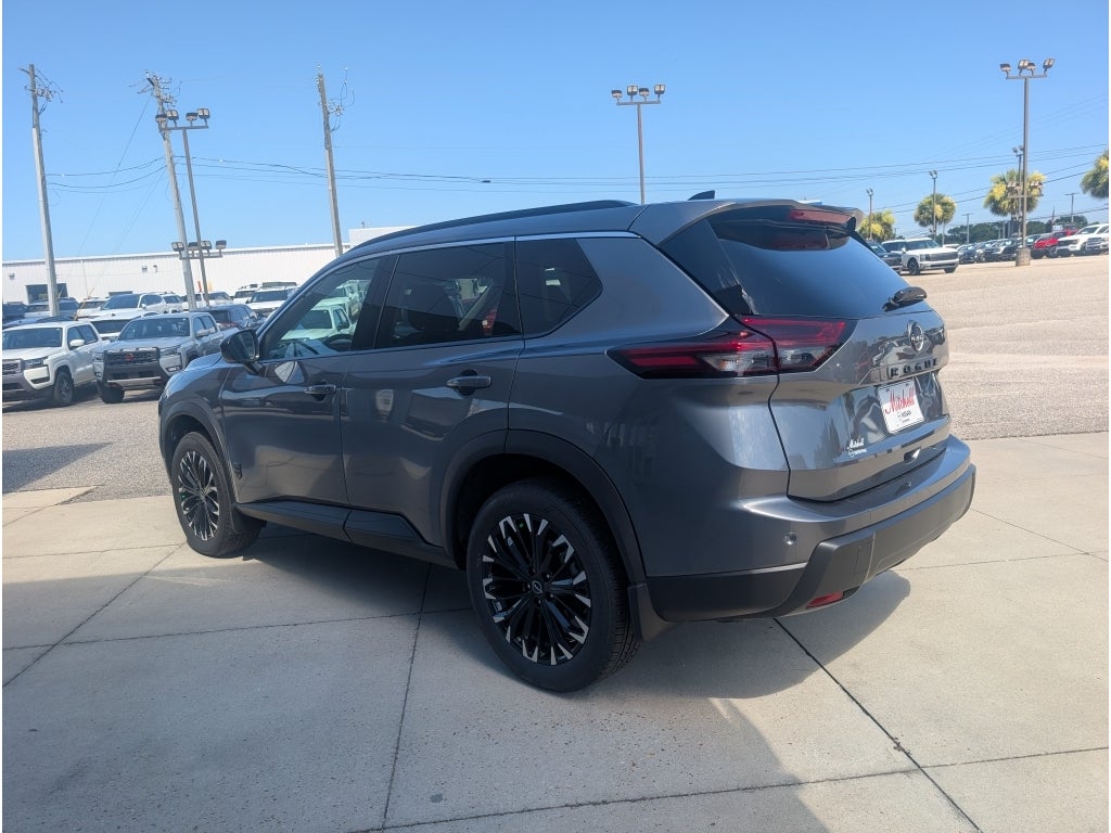 2026 Nissan Rogue Dark Armor™