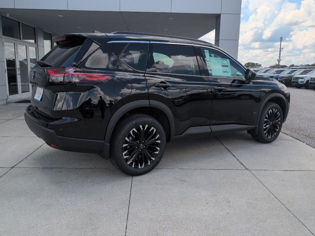 2026 Nissan Rogue Dark Armor™