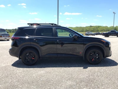 2025 Nissan Rogue Rock Creek