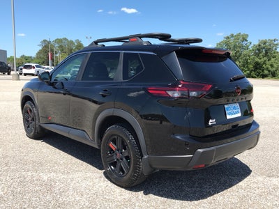 2025 Nissan Rogue Rock Creek
