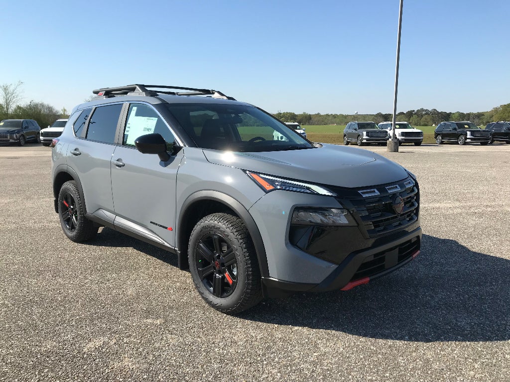 2026 Nissan Rogue Rock Creek®