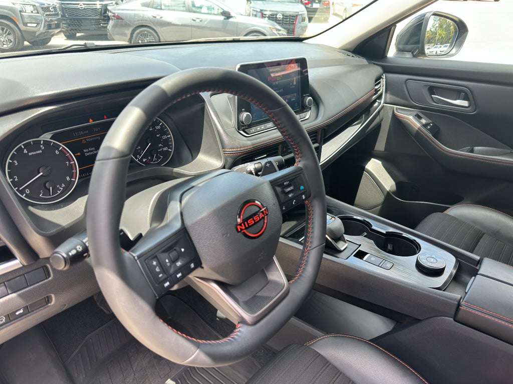 2025 Nissan Rogue Rock Creek