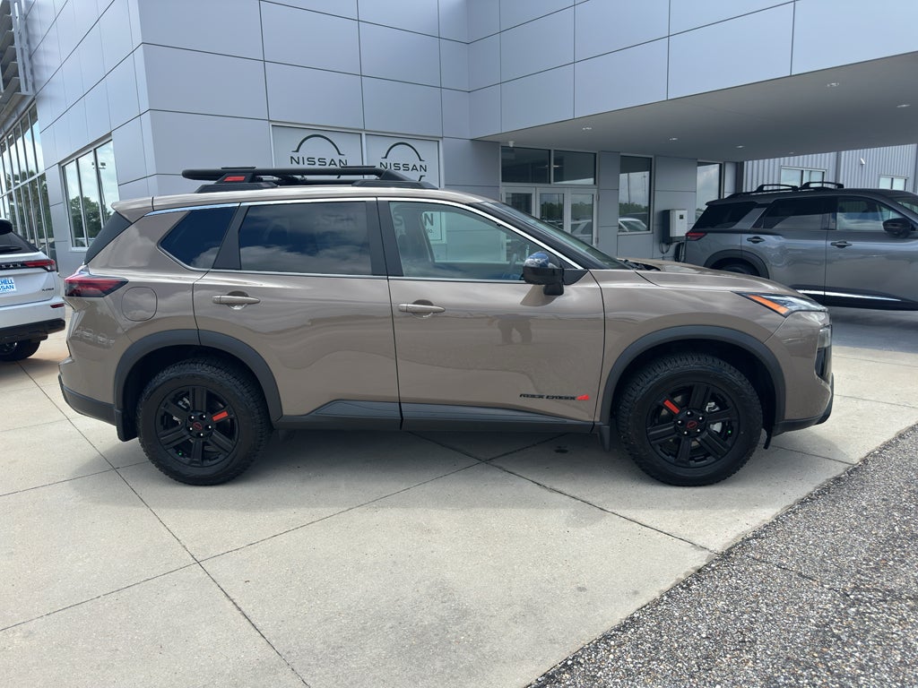 2025 Nissan Rogue Rock Creek