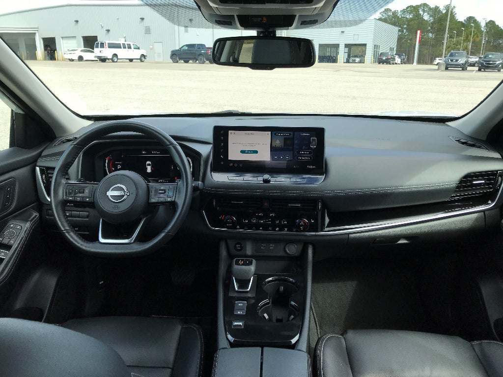 2024 Nissan Rogue SL