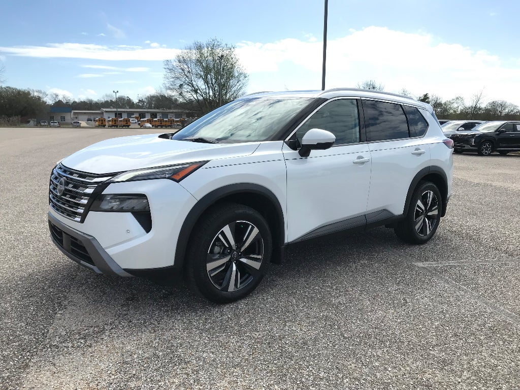 2024 Nissan Rogue SL