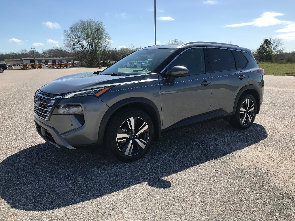 2024 Nissan Rogue SL