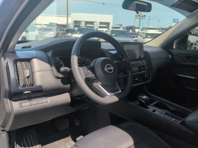 2025 Nissan Pathfinder S