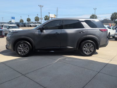2025 Nissan Pathfinder S