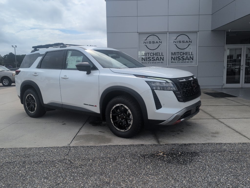 2026 Nissan Pathfinder Rock Creek 4WD's photo