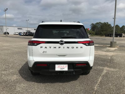2026 Nissan Pathfinder SV