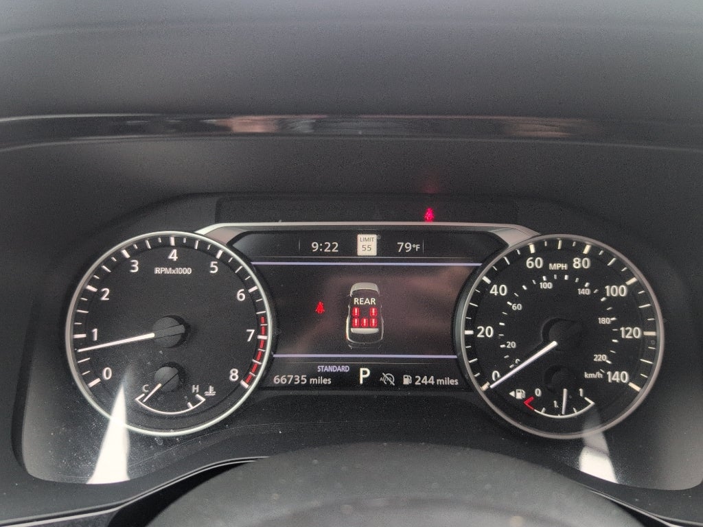 2024 Nissan Pathfinder SL
