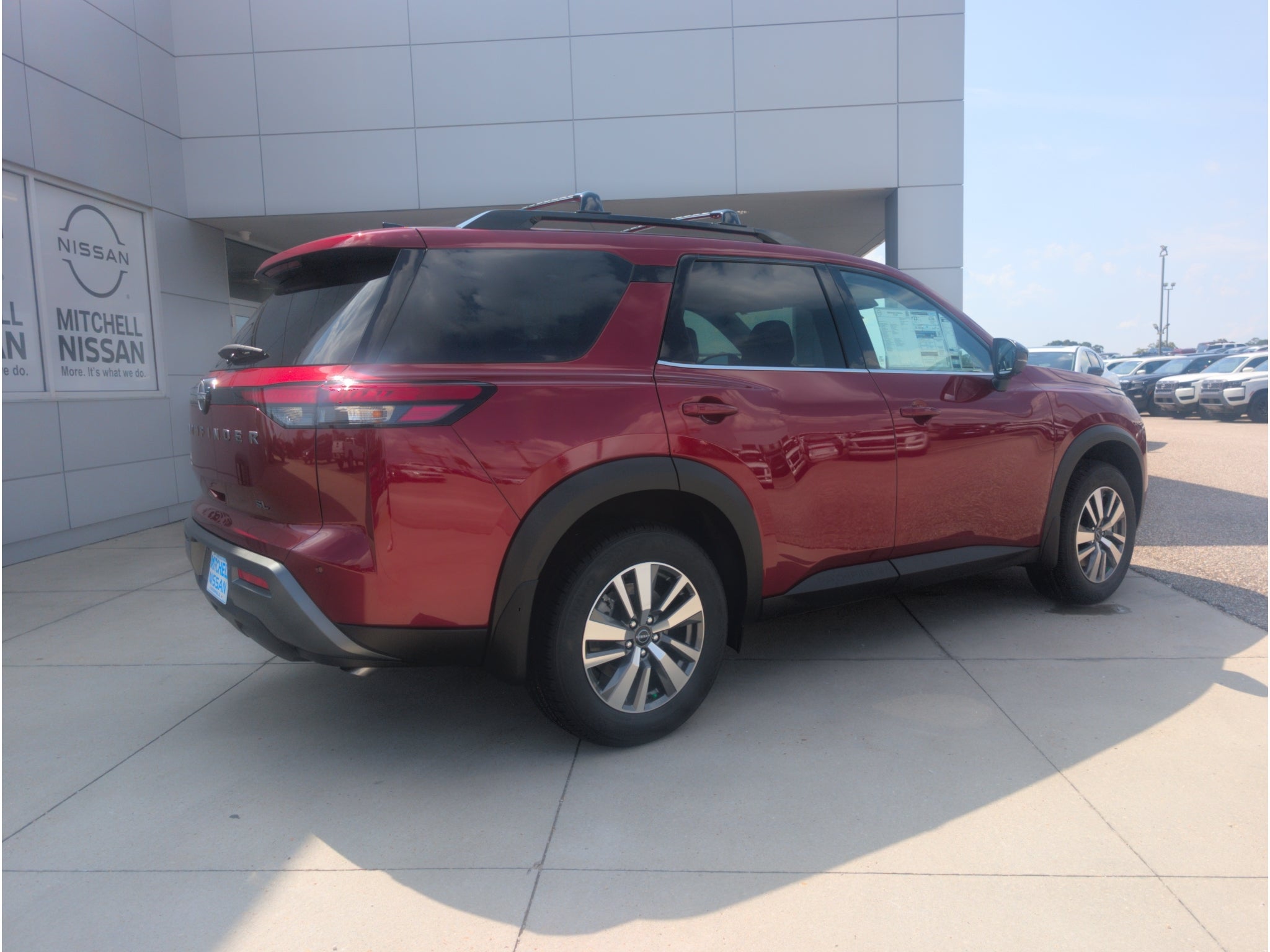 2026 Nissan Pathfinder SL