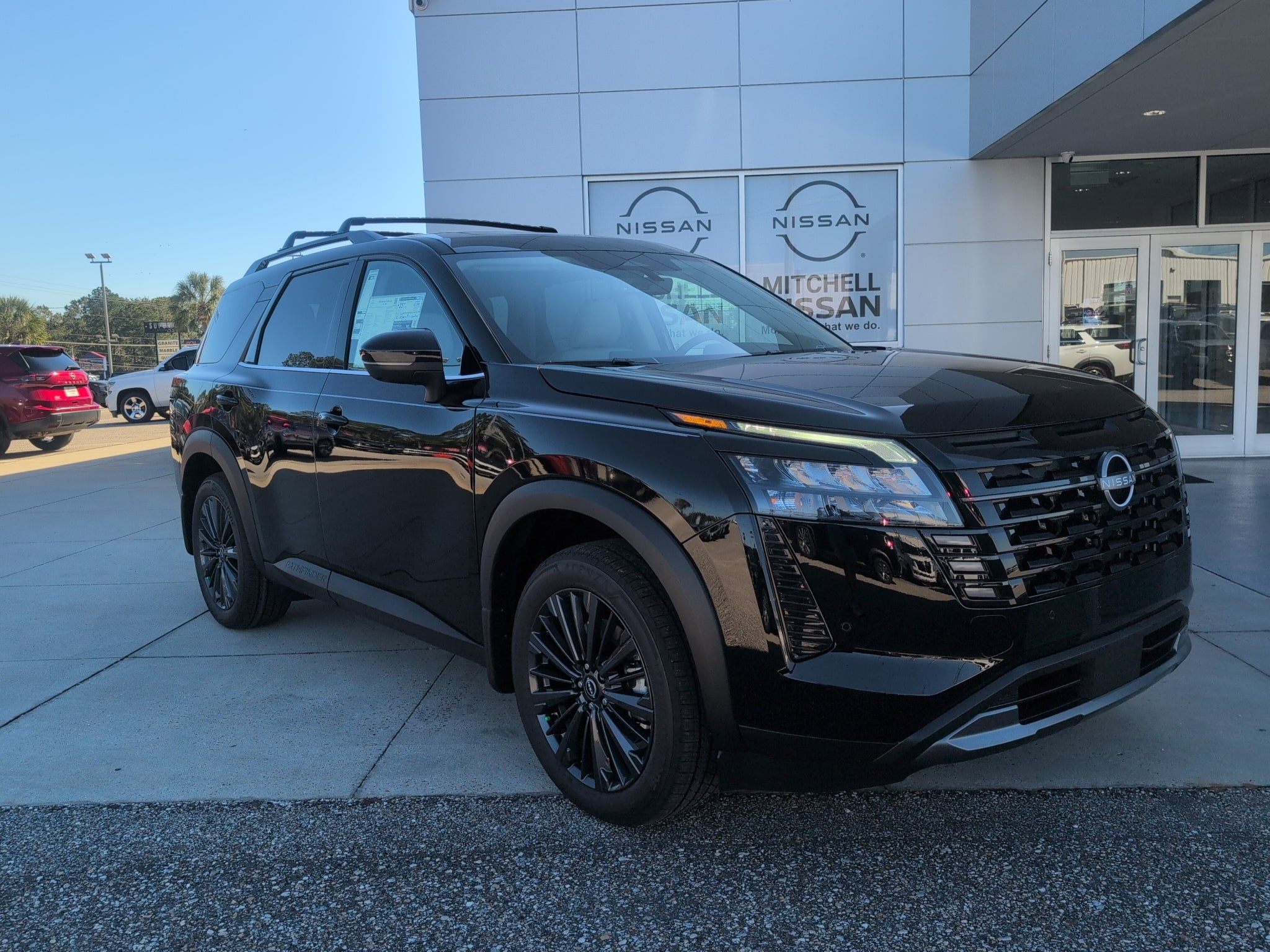 2026 Nissan Pathfinder SL