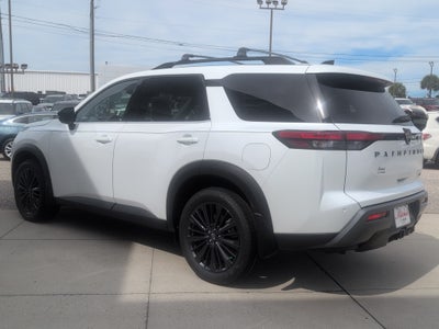 2026 Nissan Pathfinder SL