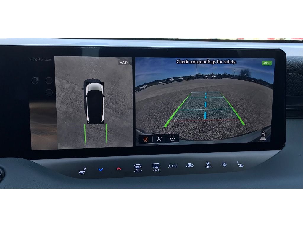 2026 Nissan LEAF Platinum+