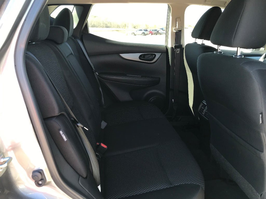 2022 Nissan Rogue Sport S