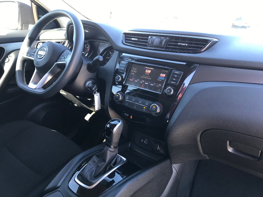 2022 Nissan Rogue Sport S