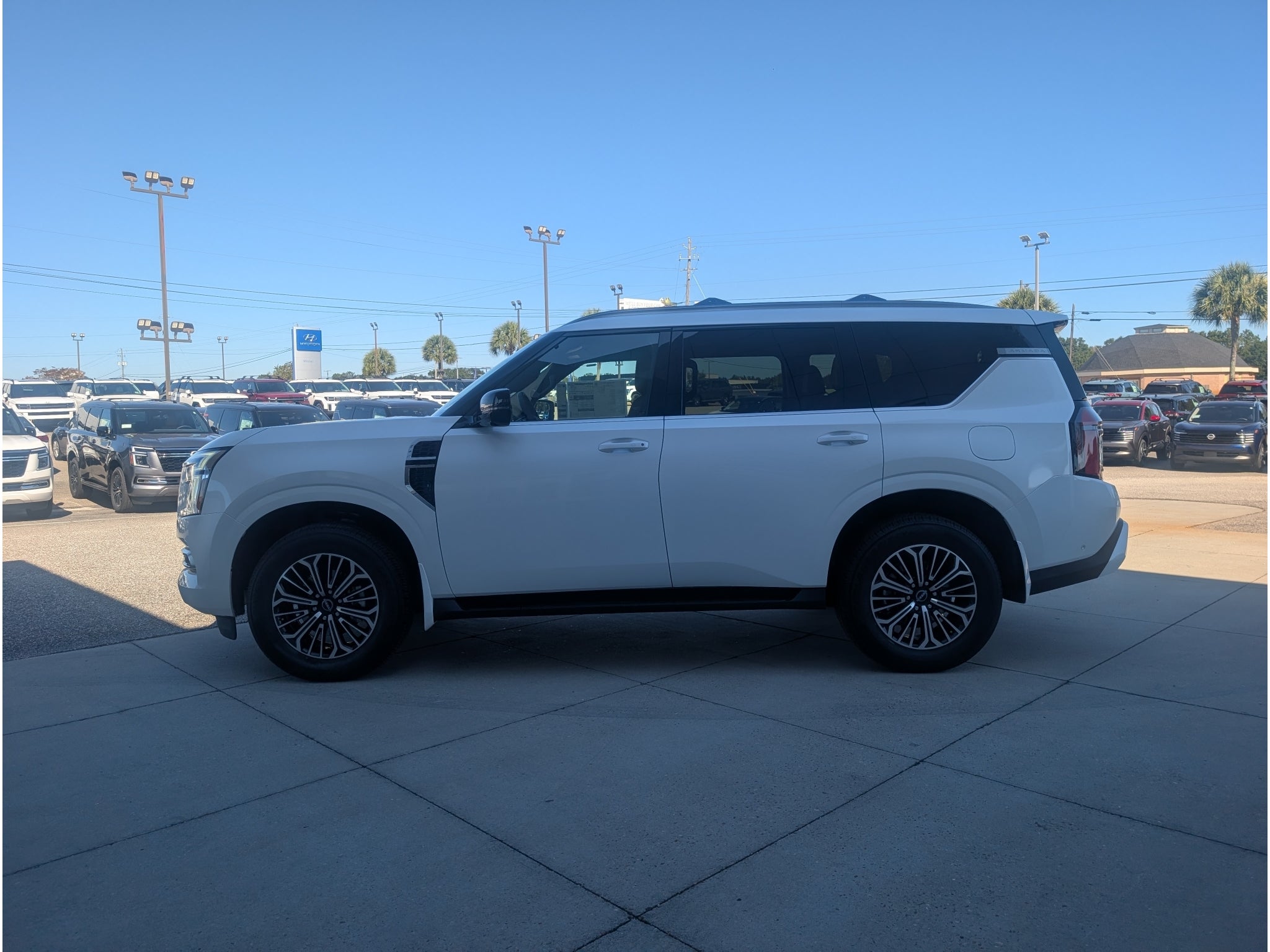 2026 Nissan Armada SL