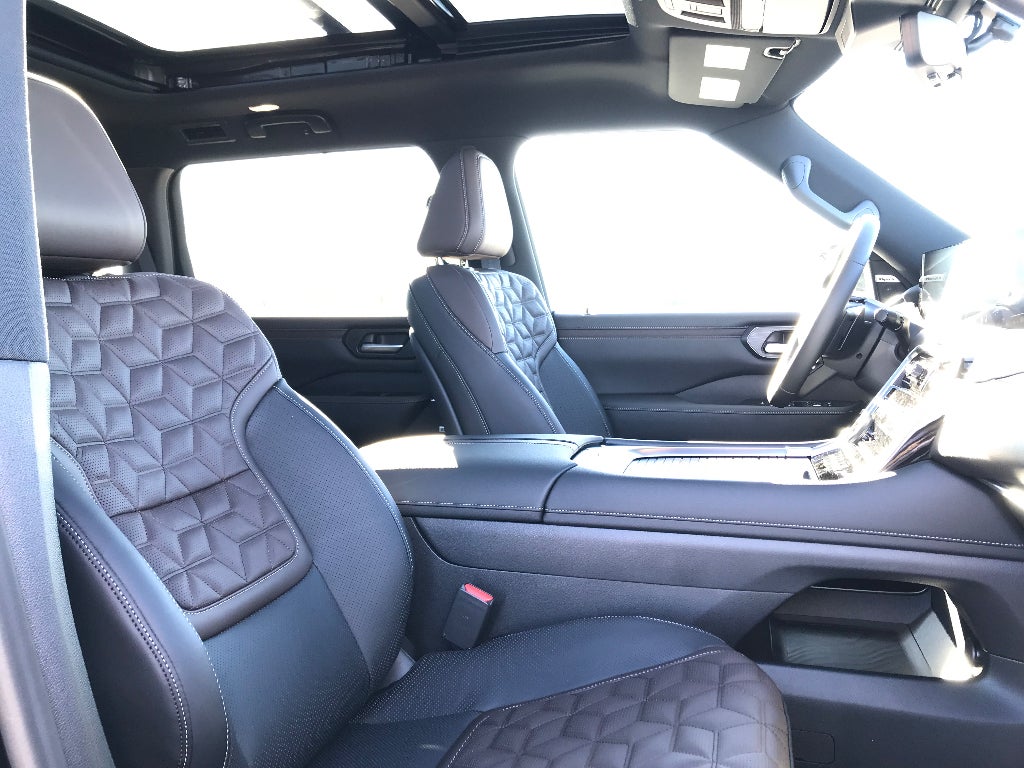 2026 Nissan Armada Platinum