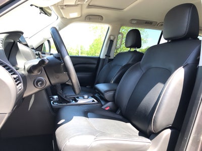 2024 INFINITI QX80 LUXE