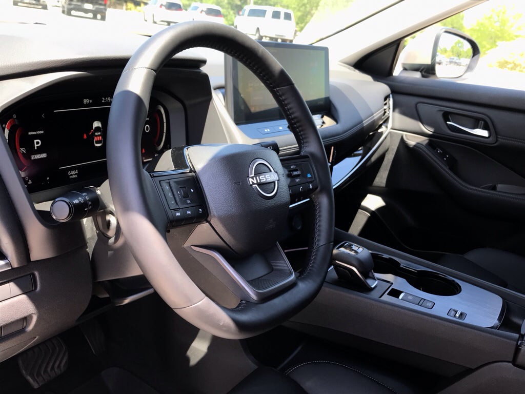 2025 Nissan Rogue SL