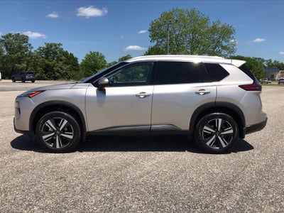 2025 Nissan Rogue SL
